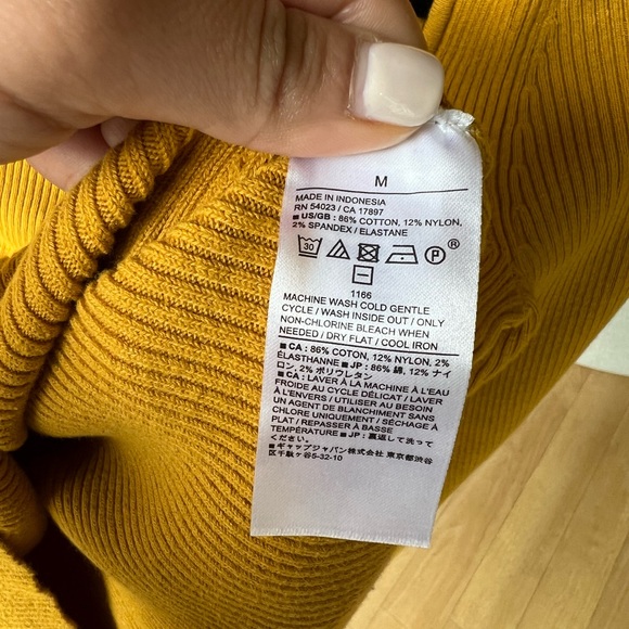 Banana Republic Mustard Yellow Full Sleeves Cotton Blouse/Top - Picture 6 of 6